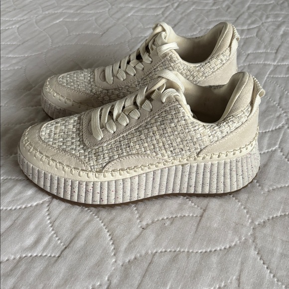 Universal Thread Woven Platform Sneakers Size 7 Cream - Picture 2 of 10